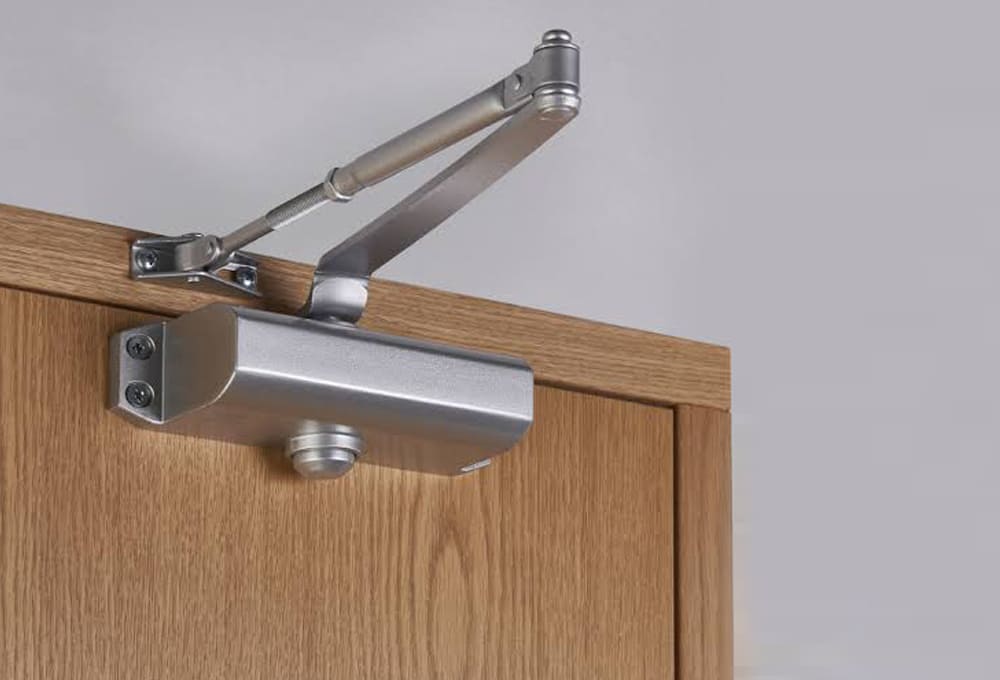 Brazo hidraulico para control de acceso